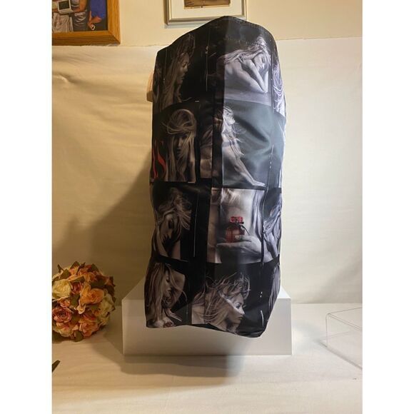 SET Victoria Secret “BOMBSHELL”   - Picture 6 of 7